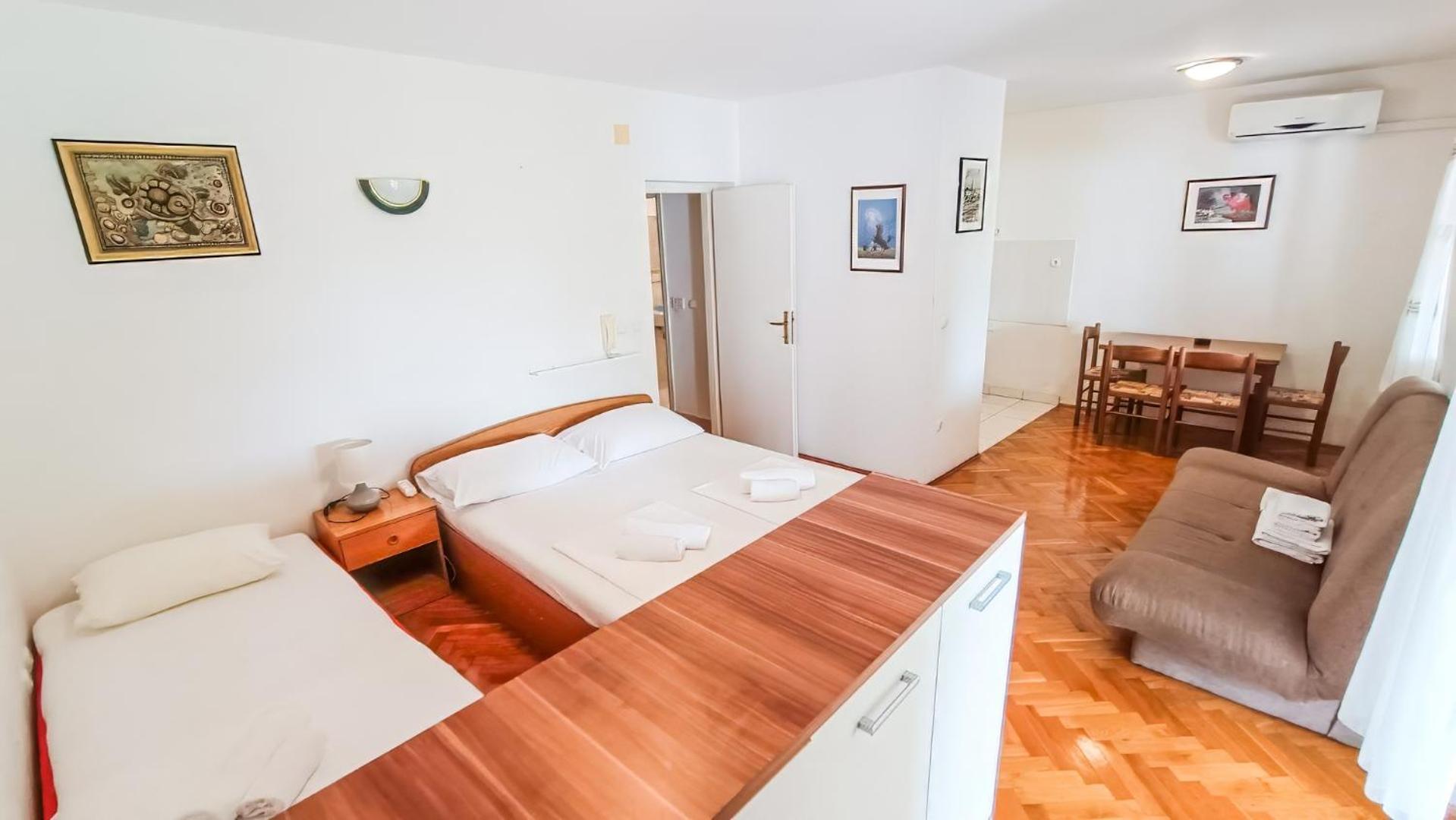 Apartment Huanita Promajna Ngoại thất bức ảnh