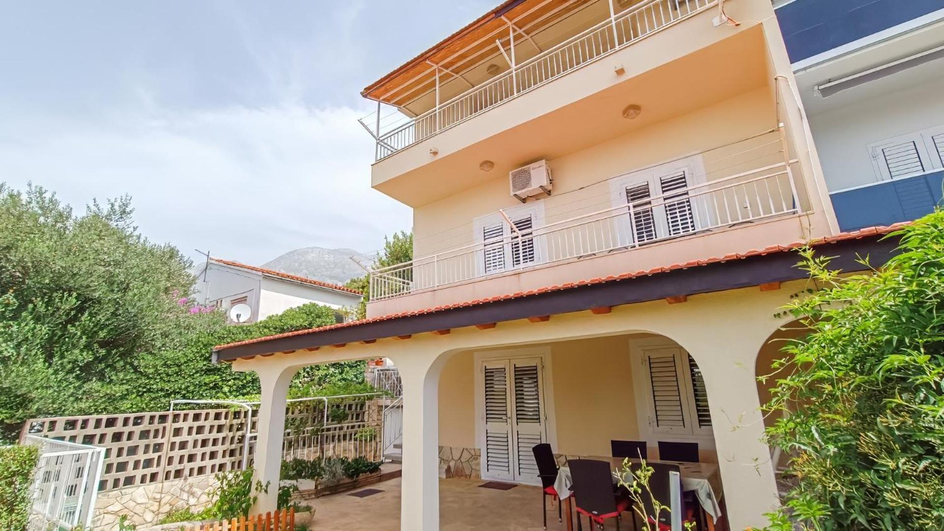 Apartment Huanita Promajna Ngoại thất bức ảnh