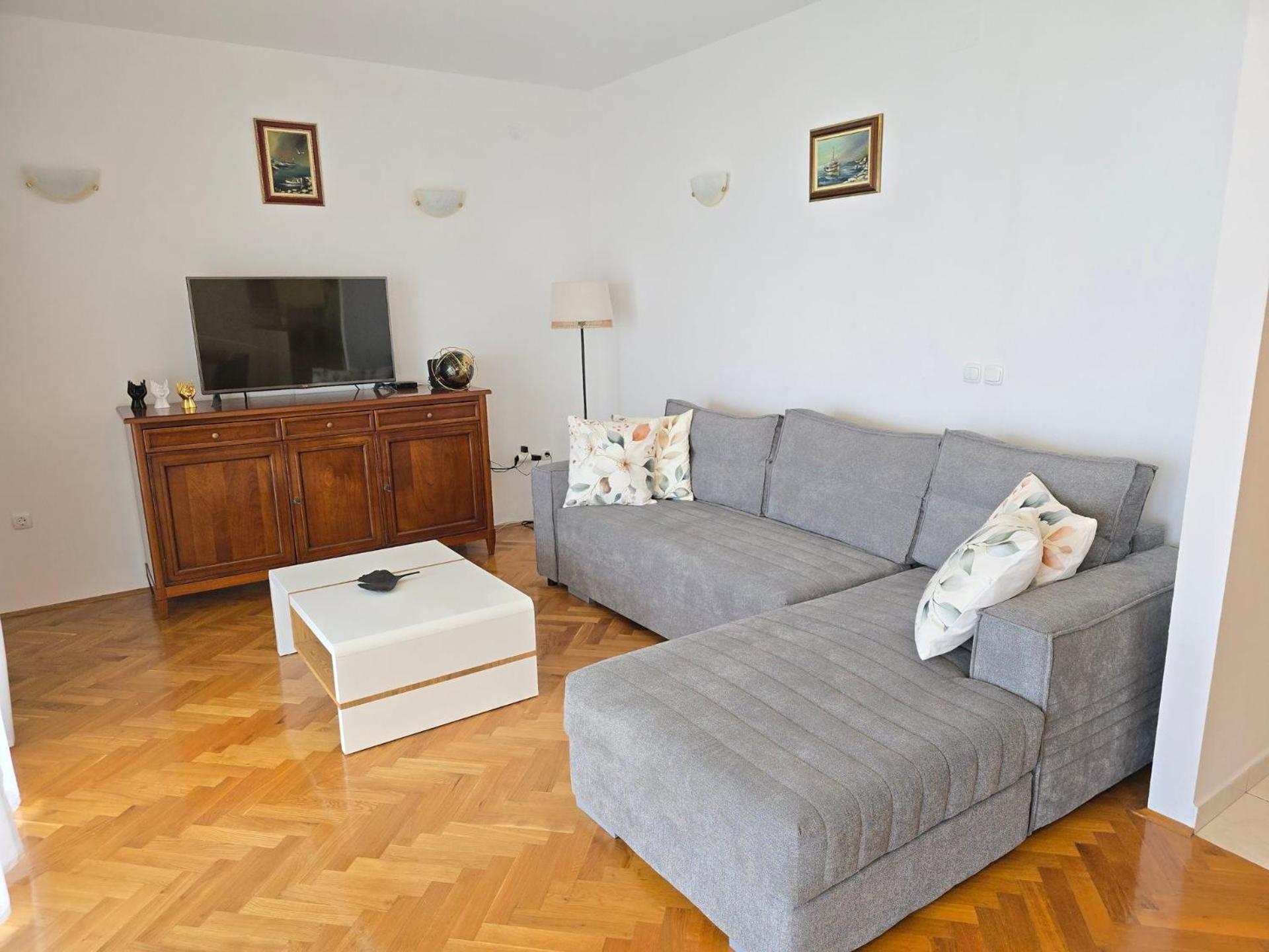Apartment Huanita Promajna Ngoại thất bức ảnh